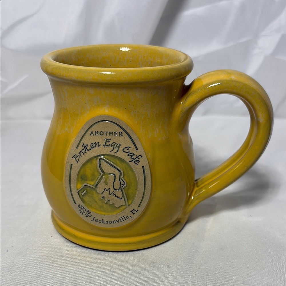 DANEEN POTTERY ANOTHER BROKEN EGG CAFE 2023 Jacksonville FL Yellow Ceramic Mug